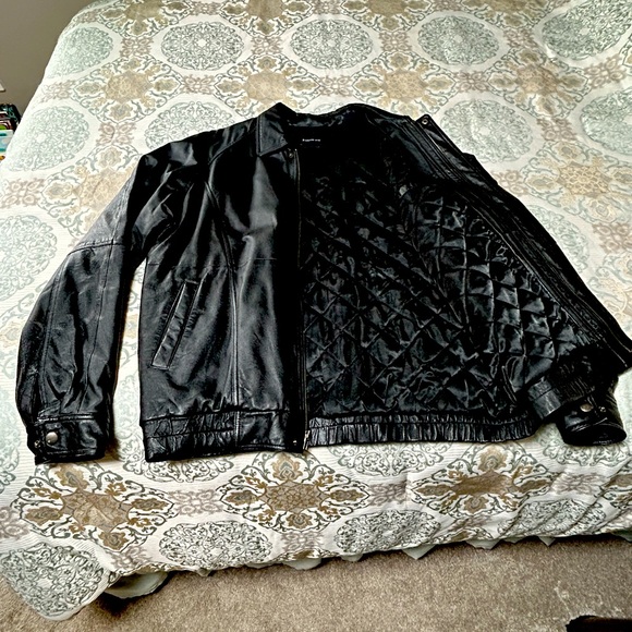 Men’s Leather Jacket - Black - Picture 3 of 4